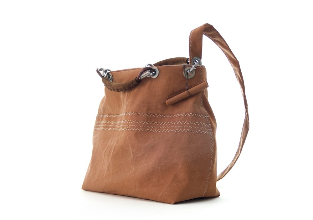 Shopping in velsa tanbark dello Yawl Agneta