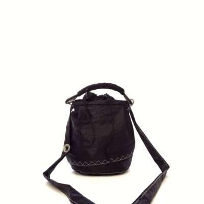 petit seau en voile de spinnaker noire