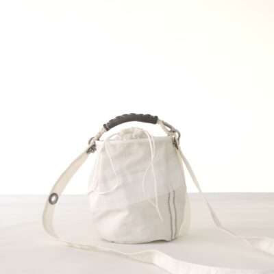 secchiellino in vela bianca pratico per le tue passeggiate