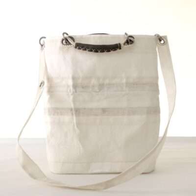 Axtell tote leggero e pratico, anche con tracolla